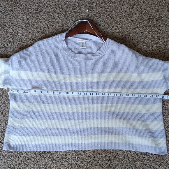Sincerely Jules Cropped Sweater - Picture 5 of 6